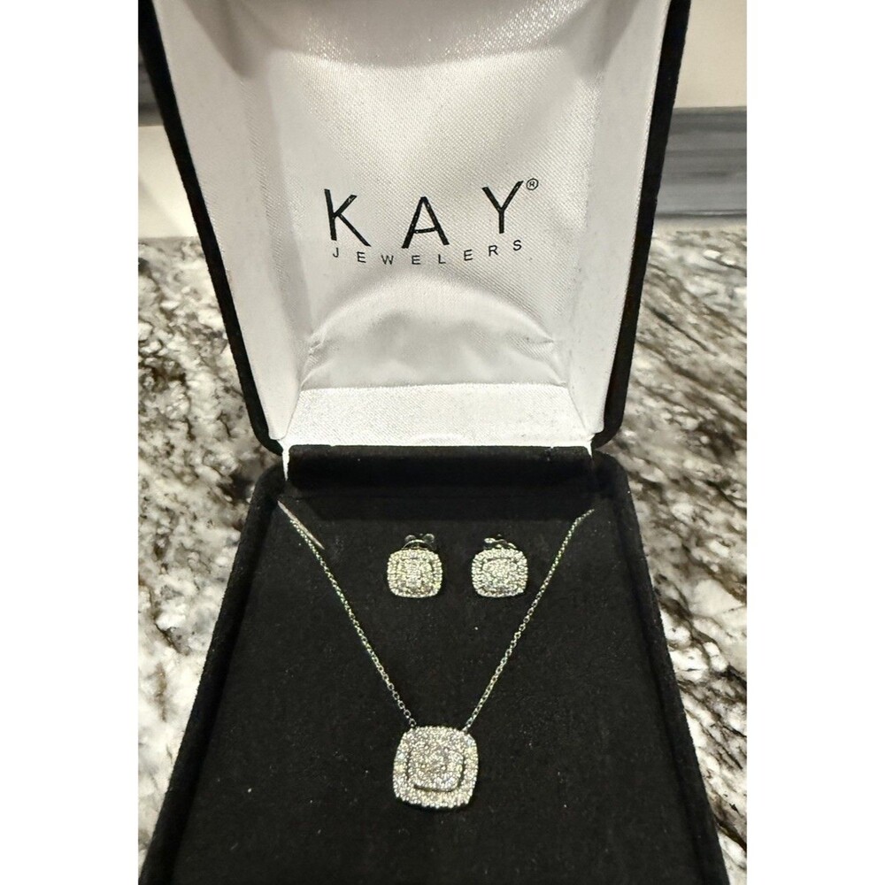 Neil Lane 14K Wh. Gold Halo Cushion Diamond Pendant Necklace & Earring Set NWOT